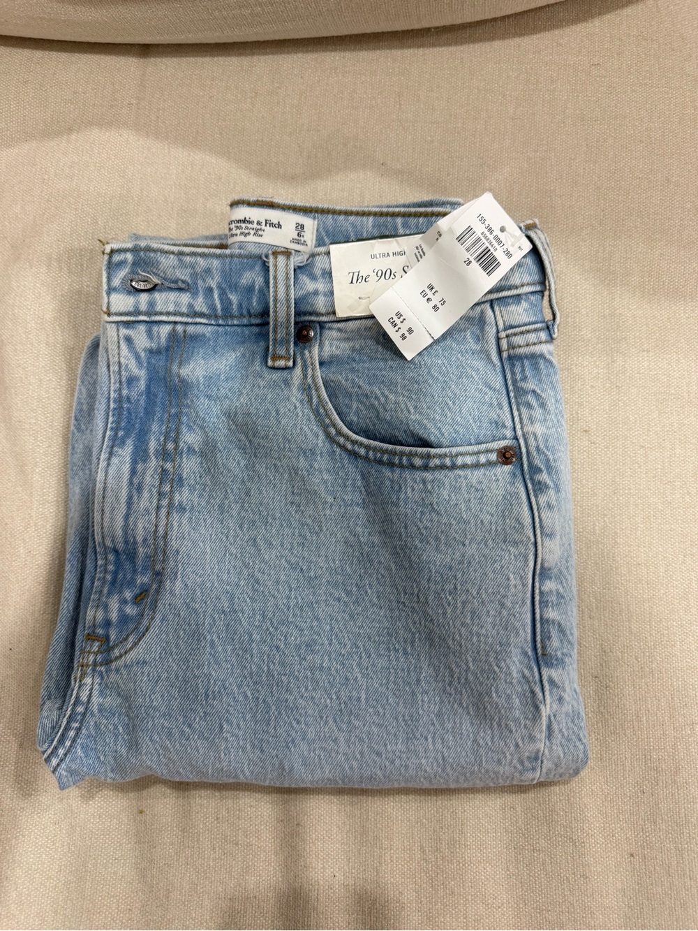 Abercrombie & Fitch Light Blue Relaxed Women's Jeans